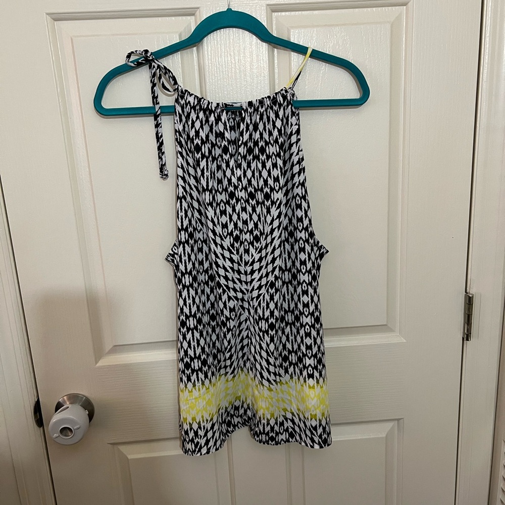 NWT Black and Yellow Patterned Women's Top